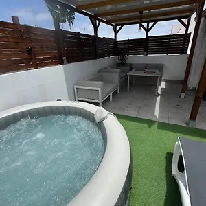 Urban Zen Con Terraza Y Jacuzzi Apartamento